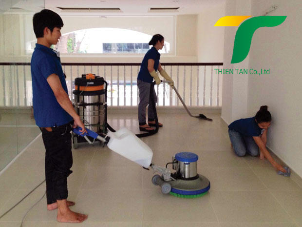 Dịch vụ vệ sinh công nghiệp tại Đà Nẵng 2